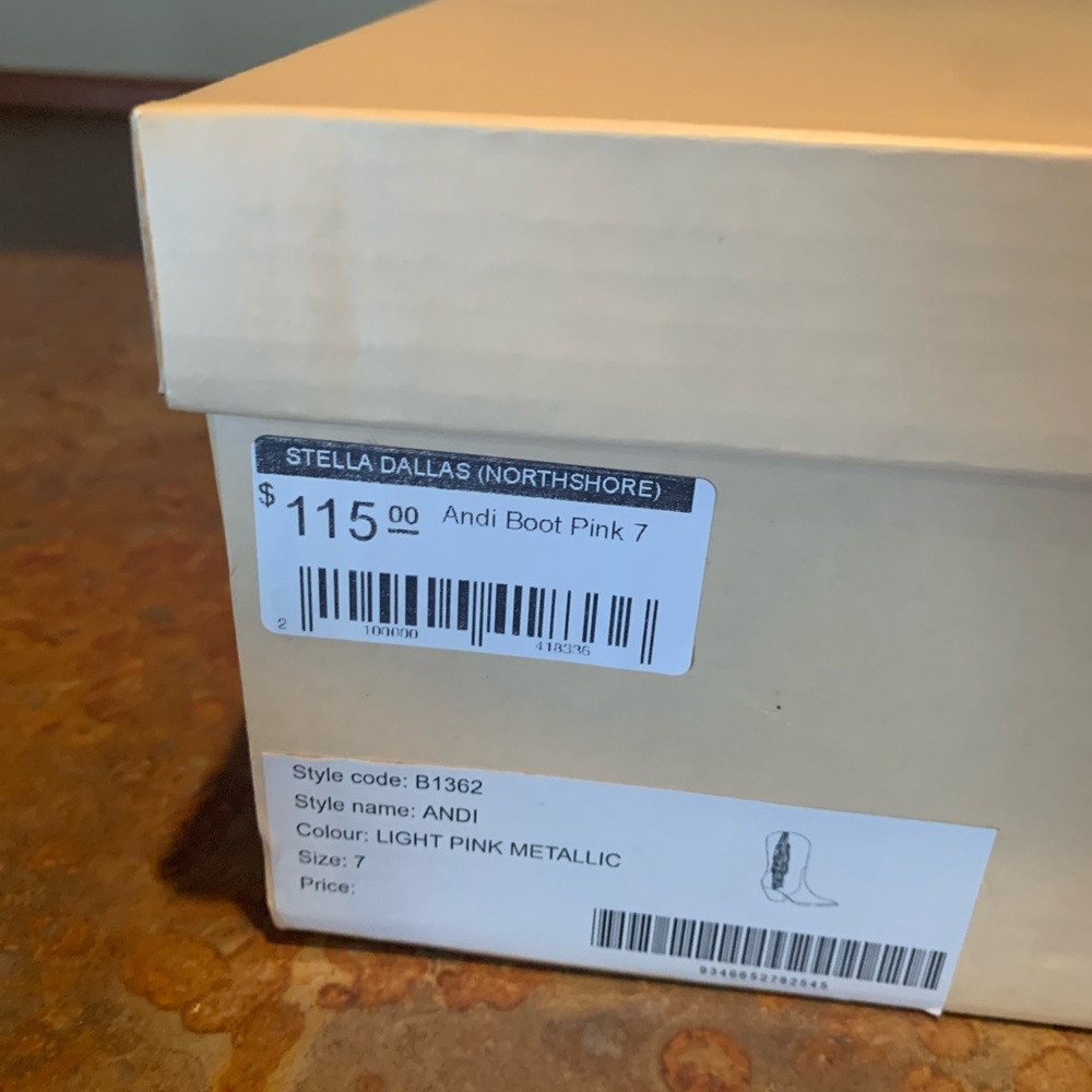 Brand new Billini Boots - Picture 7 of 10